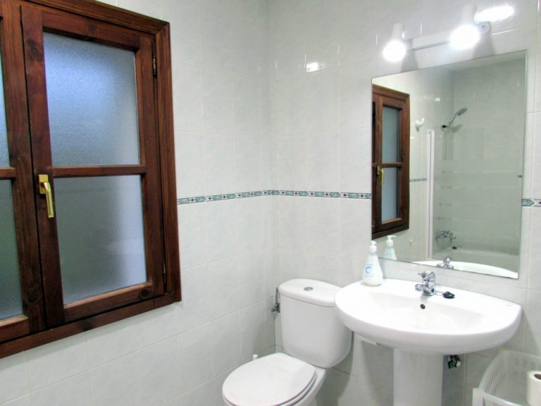 cuarto bano quintana de ribadesella 768x576